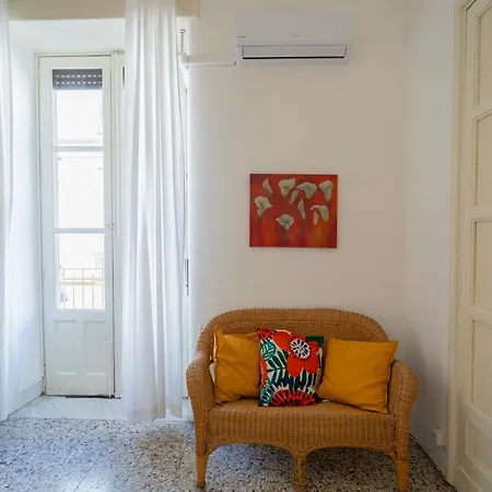 Living Simply * カターニア